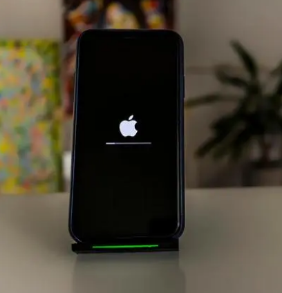 洛扎苹果手机维修分享更新iOS 16时卡在滑动升级界面解决办法 
